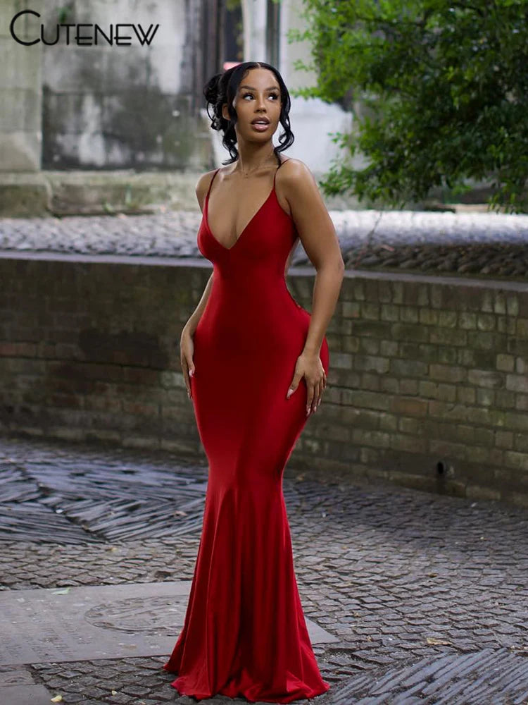 Red Shiny Spaghetti Strap Maxi Dress Women Solid Sexy Backless Ruched Cleavage Body-Shaping Robe Lady Hipster Streetwear